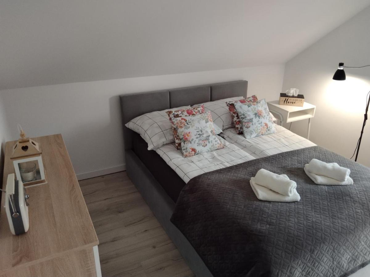 Apartamenty Rownia 2 Ustrzyki Dolne Exterior foto