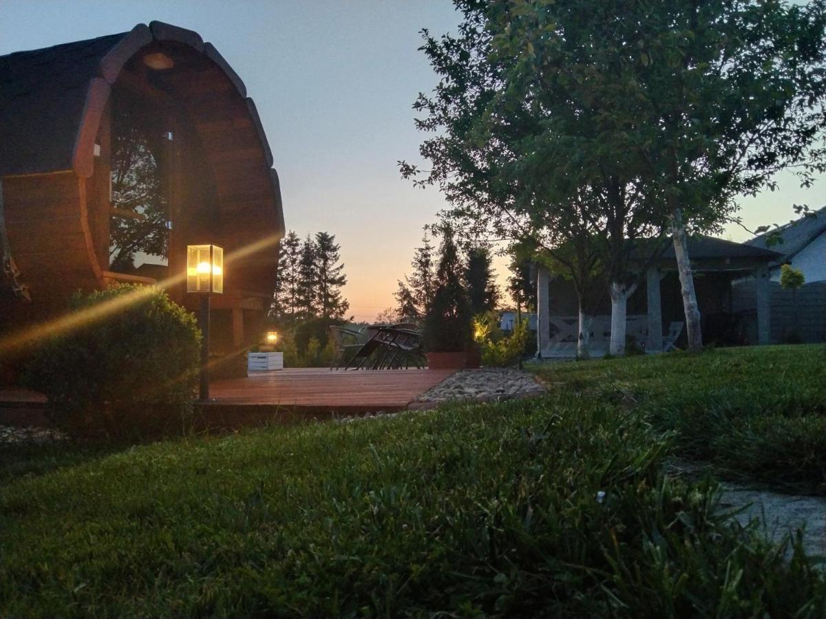 Apartamenty Rownia 2 Ustrzyki Dolne Exterior foto